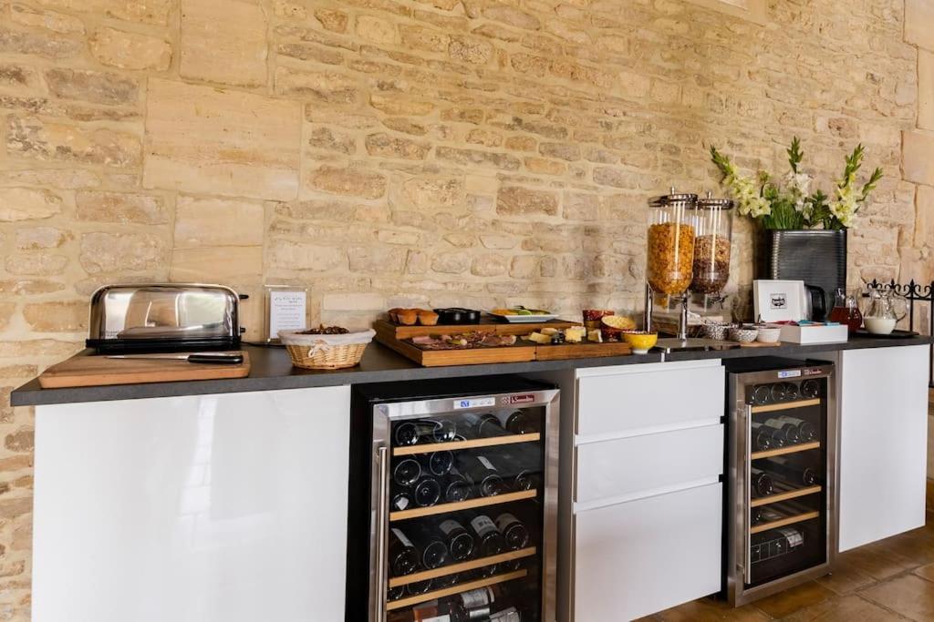 Bed and Breakfast L'Ecurie Gourmande Thaon Exterior foto
